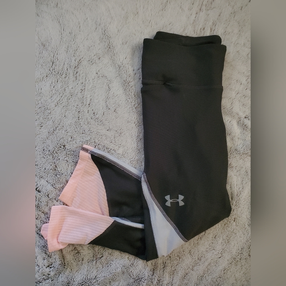 💥 LAST CHANCE 💥 Under Armour Compression Cropped Pants